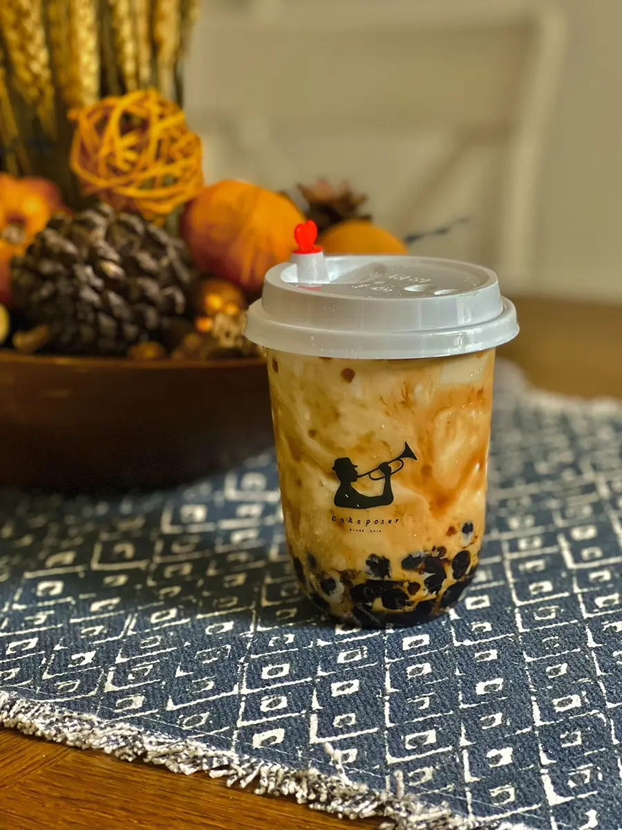 Brown Sugar w.Bubbles at Cakeposer，a Bakery in Paoli