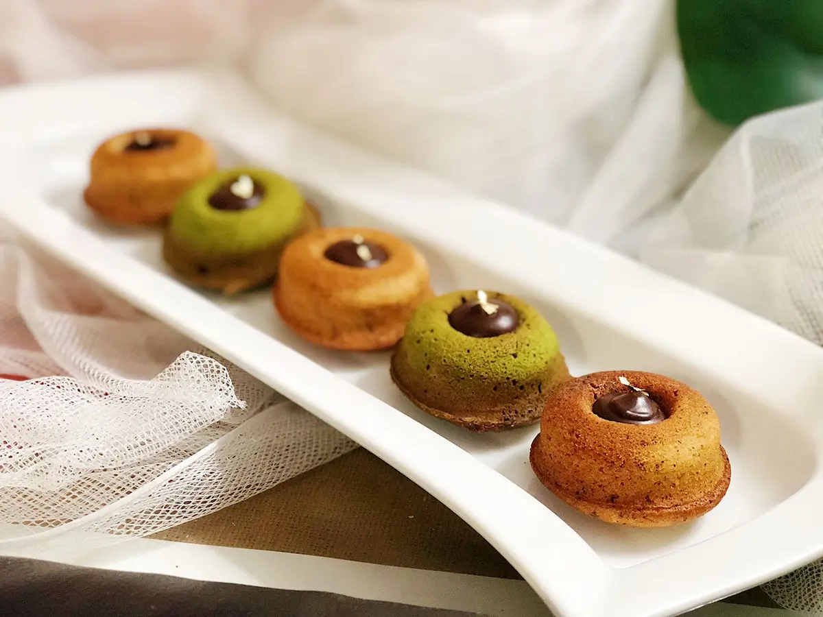 Assorted Mini Ring Cakes at Cakeposer，a Bakery in Paoli